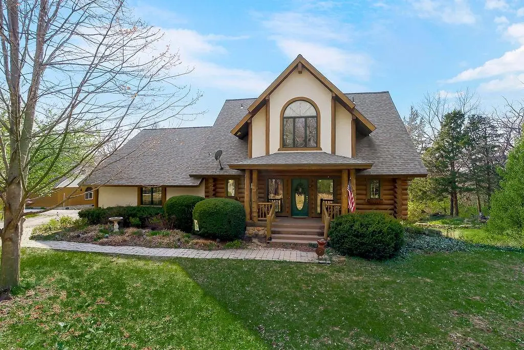 14850 Oak Valley Drive, Gardner, KS 66030 - #1