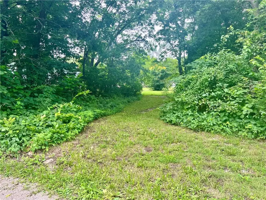 415 S Andrick Street, Fort Scott, KS 66701 - #3