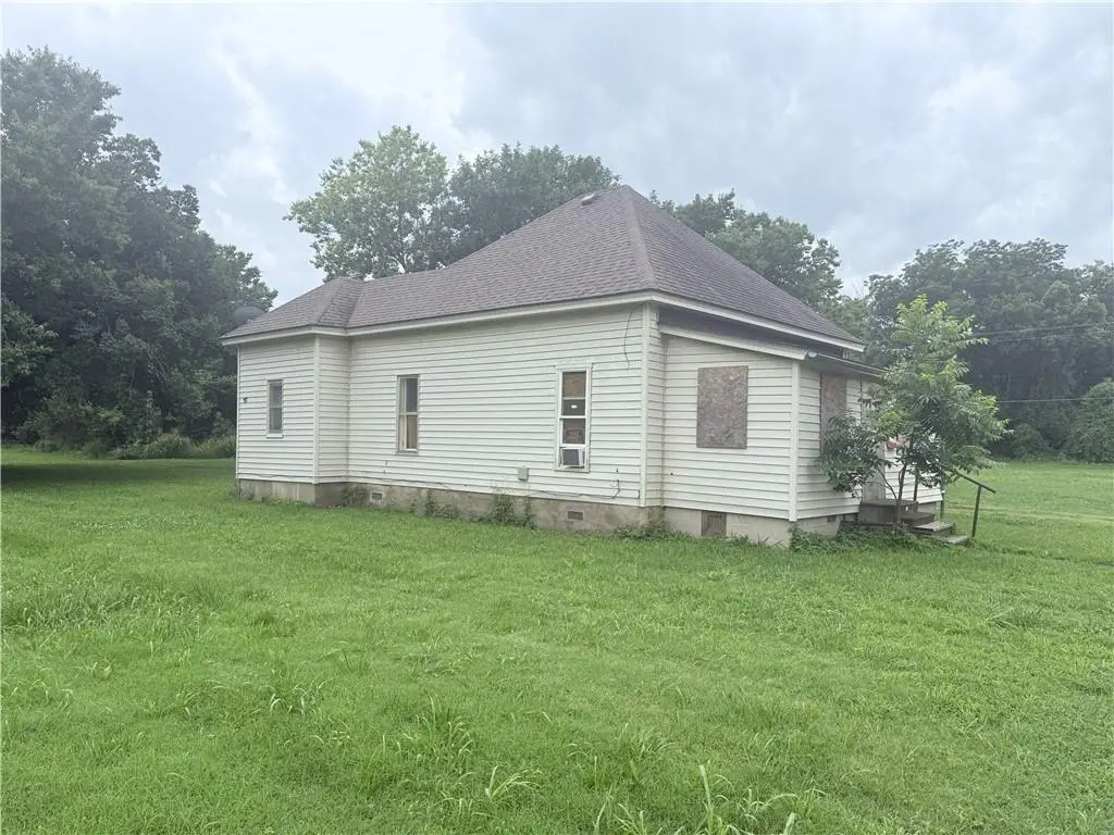 1315 W Pine Street, Independence, KS 67301 - #1