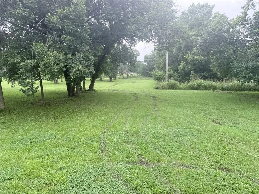 1315 W Pine Street, Independence, KS 67301 - #3
