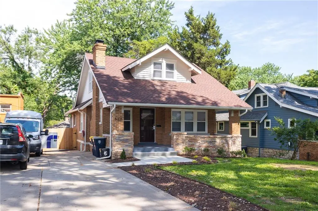 6315 Mcgee Street, Kansas City, MO 64113 - #1