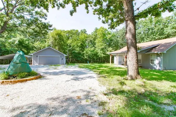 28418 Acorn Drive, Urbana, MO 65767