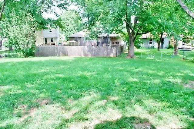 313 SE Alice Street, Blue Springs, MO 64014 - #3
