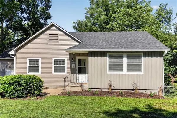 4740 Delmar Street, Roeland Park, KS 66205