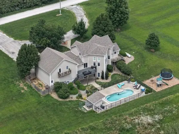 18152 E 205th Street, Rock Port, MO 64482 - #1