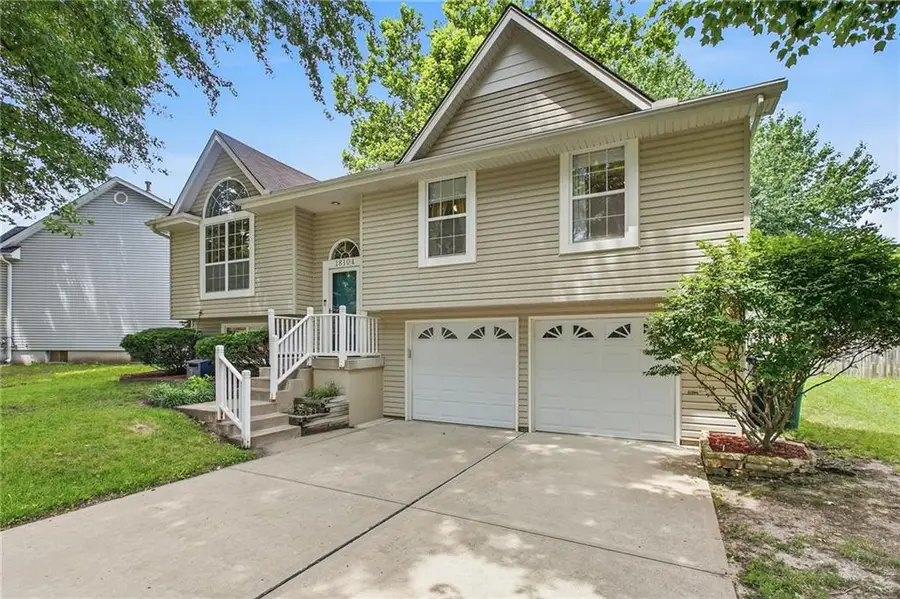 18104 E 31st Terrace Drive S, Independence, MO 64057 - #2
