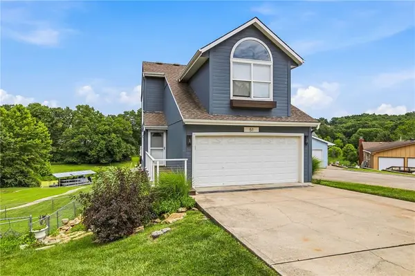 51 N Street, Lake Lotawana, MO 64086