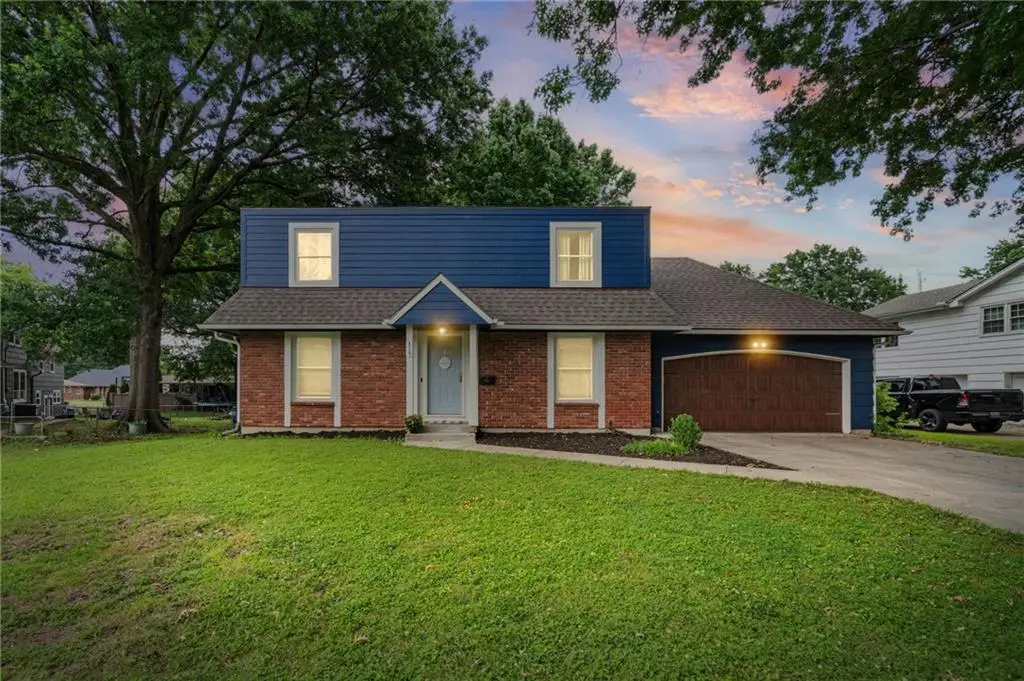 315 Hawthorne Drive, Belton, MO 64012 - #1