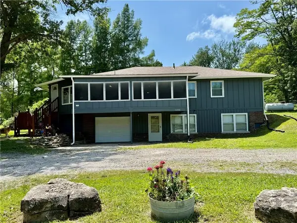 14990 Lakeside Drive, Excelsior Springs, MO 64024