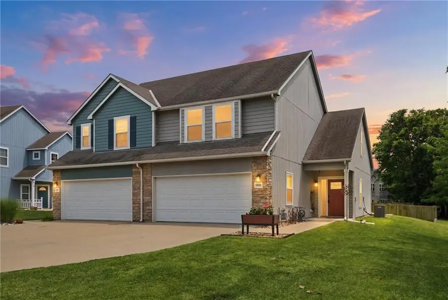2005 E 24th Terrace, Lawrence, KS 66046 - #2