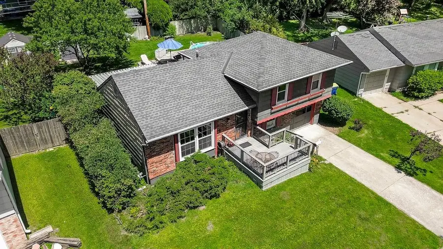 8320 E 133rd Street, Grandview, MO 64030 - #3