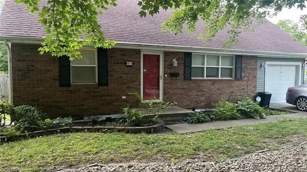 3101 Douglas Street, Saint Joseph, MO 64506 - #1