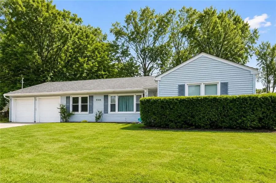 5109 Sterling Avenue, Raytown, MO 64133 - #2