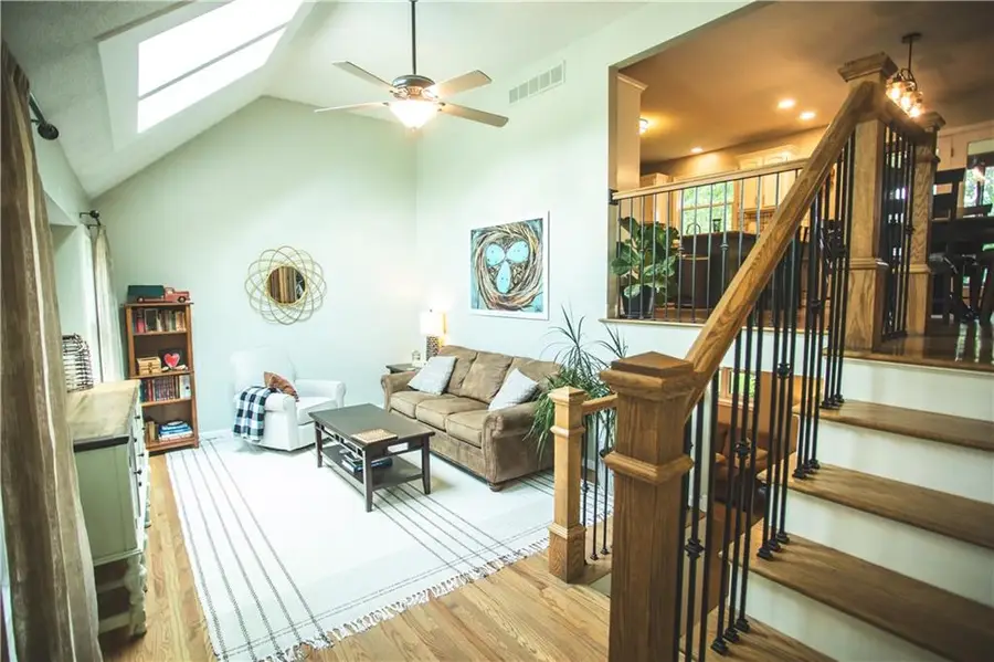 3614 Robin Lane, Saint Joseph, MO 64506 - #2