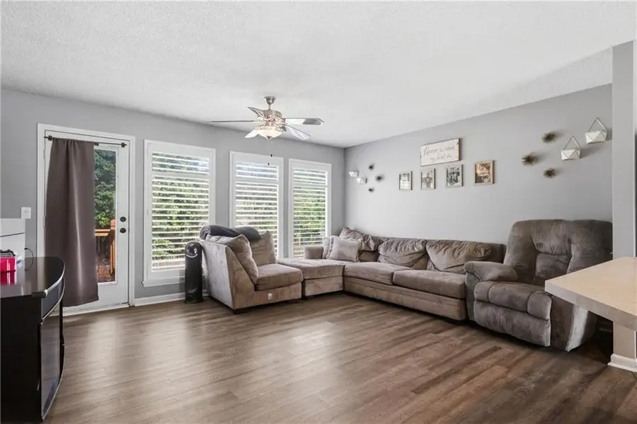 750 E 124th Street, Kansas City, MO 64146 - #3