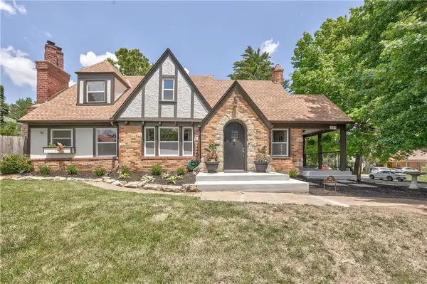 224 E Meyer Boulevard, Kansas City, MO 64113