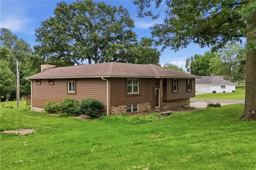 N Garner Street, Richmond, MO 64085 - #2