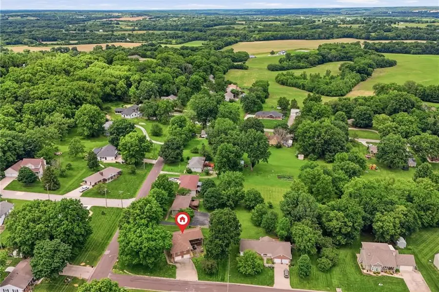 N Garner Street, Richmond, MO 64085 - #3