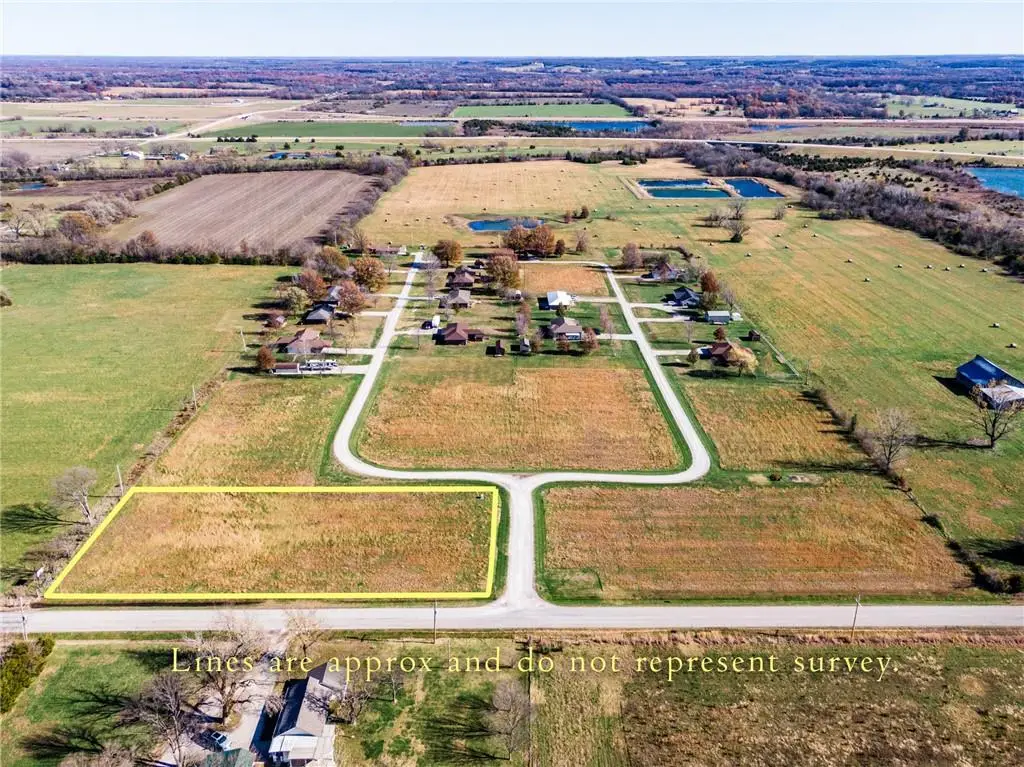 E 975 Place, Pleasanton, KS 66075 - #1