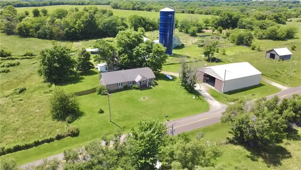 1213 NE J Highway, Galt, MO 64641 - #1