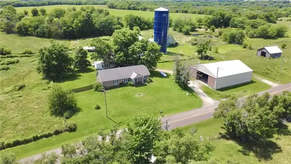 1213 NE J Highway, Galt, MO 64641