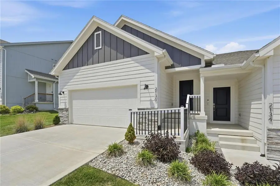 2136 SW Osage Drive, Lees Summit, MO 64082 - #3