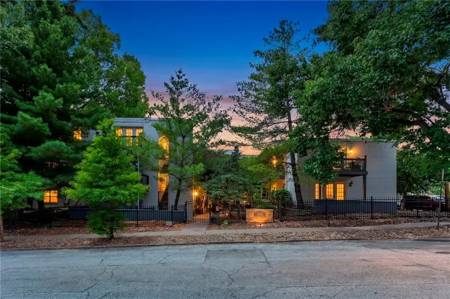 4500 Jefferson Street #102, Kansas City, MO 64111 - #2