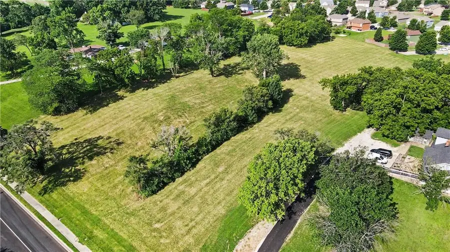 1810 N 90th Street, Kansas City, KS 66112 - #2