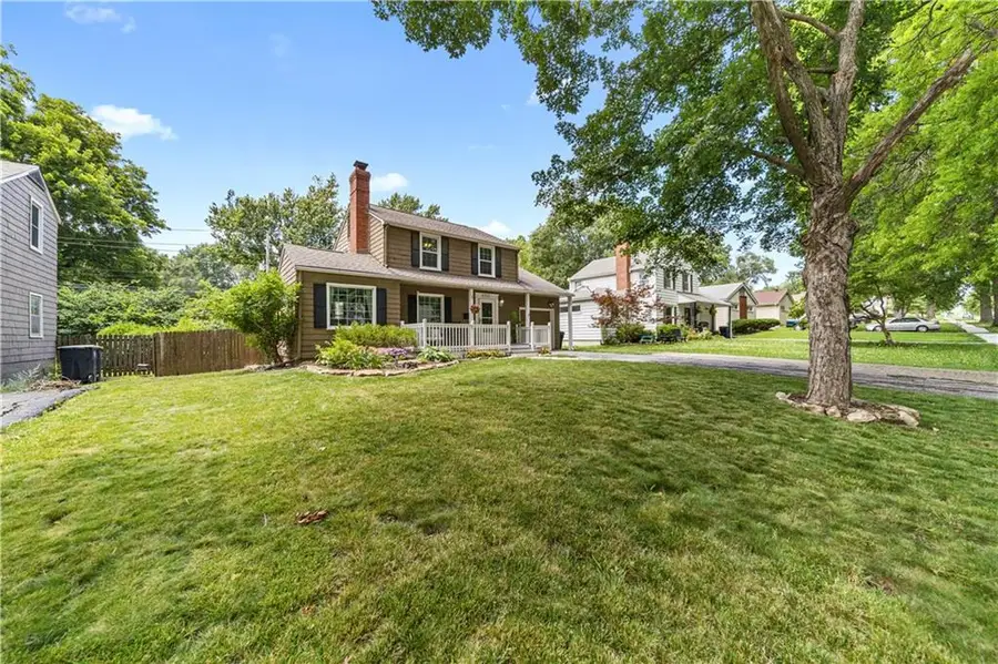 7632 Oak Street, Kansas City, MO 64114 - #3