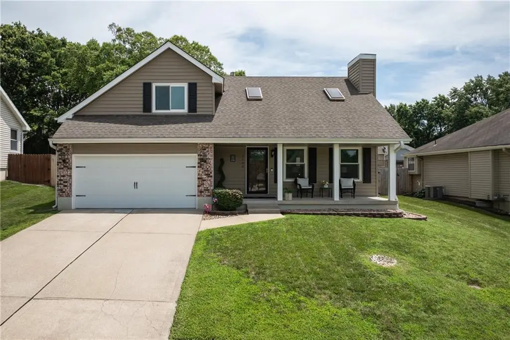 3700 SW 11th Street, Blue Springs, MO 64015 - #1