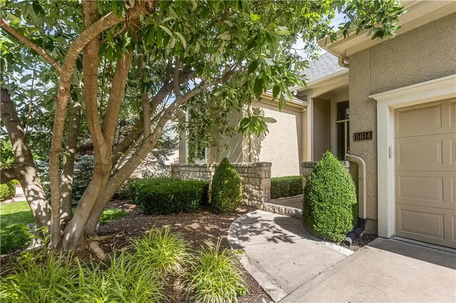 5614 W 131st Terrace, Leawood, KS 66209 - #2
