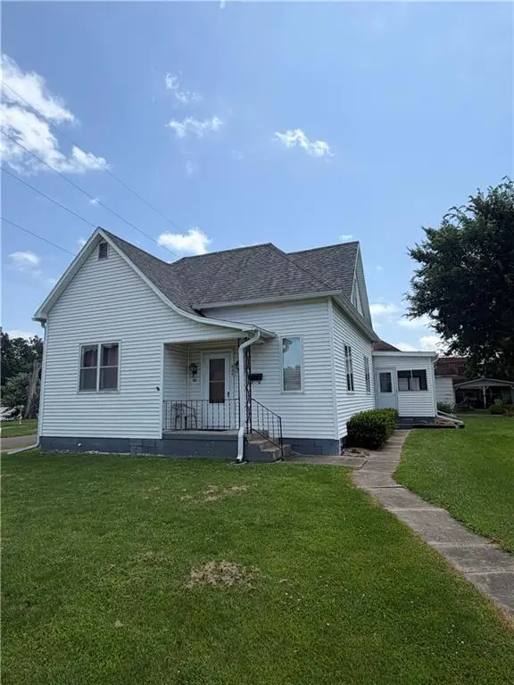 424 N Kansas Avenue, Marceline, MO 64658 - #2