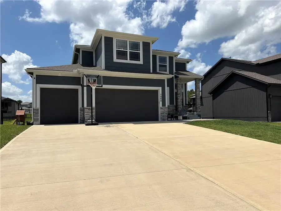 1242 Hillmann Lane, Warrensburg, MO 64093 - #2