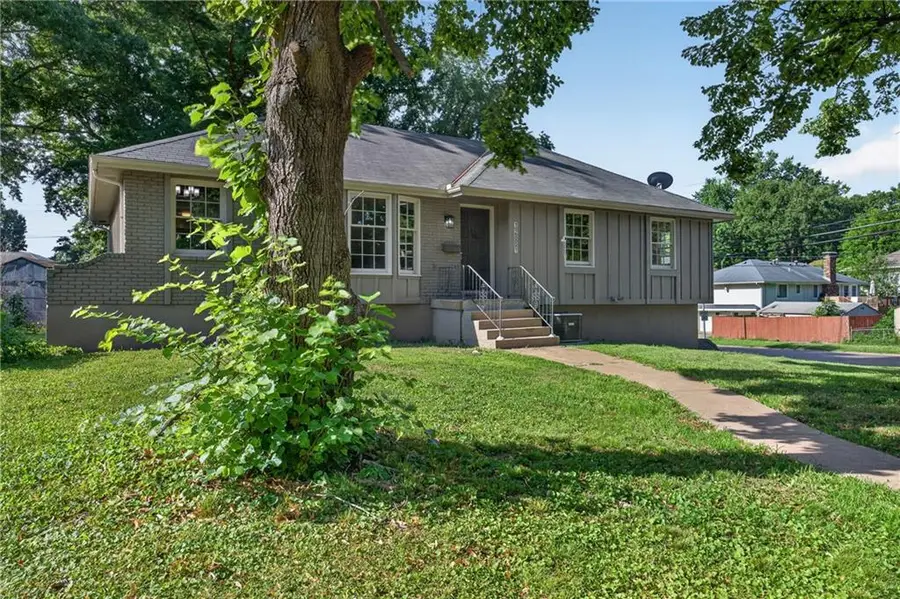 12001 E 57th Street, Kansas City, MO 64133 - #3