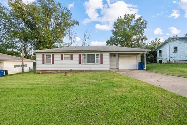 1305 Hibbard Street, Coffeyville, KS 67337
