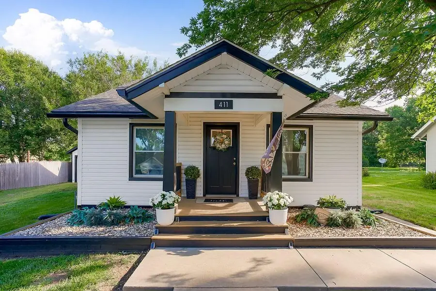 411 E Walnut Street, Drexel, MO 64742 - #2