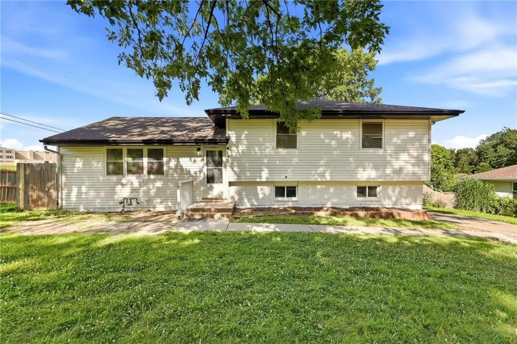 4142 N Lister Avenue, Kansas City, MO 64117 - #1