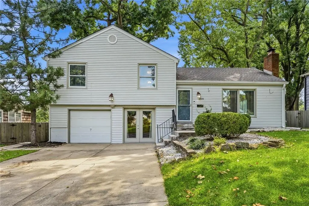6809 Hadley Street, Overland Park, KS 66204 - #1