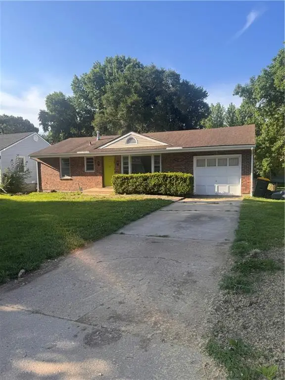 13 W 89 Terrace, Kansas City, MO 64114