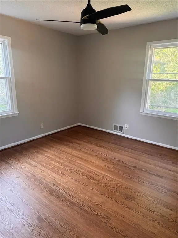 13 W 89 Terrace, Kansas City, MO 64114 - #2