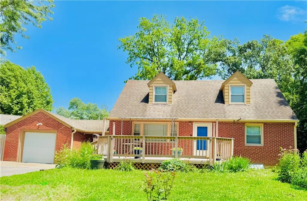 2601 N 47th Terrace, Kansas City, KS 66104 - #1