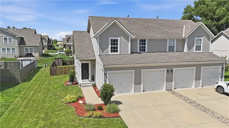 1510 S 5th Street E, Louisburg, KS 66053 - #2