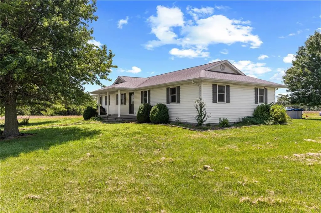 26060 E B Highway, Sheldon, MO 64784 - #1