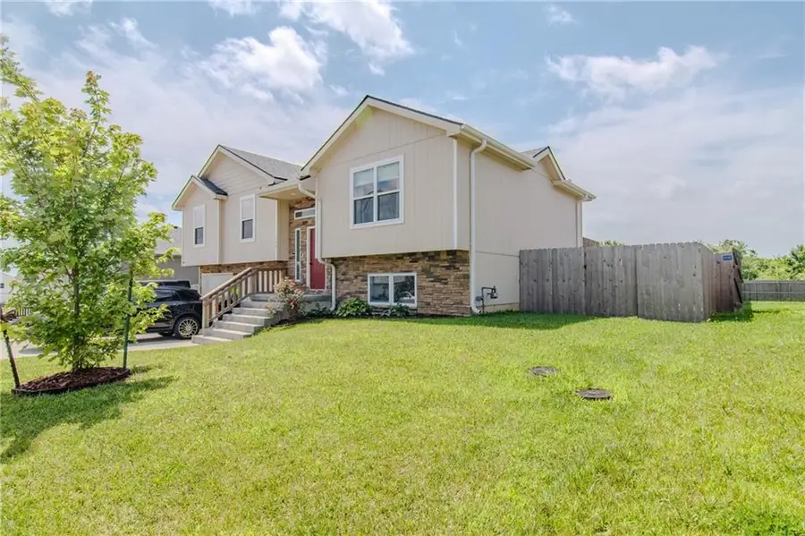 1601 W 6th Street Terrace, Knob Noster, MO 65336 - #2