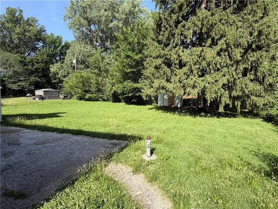 5332 Northern Avenue, Raytown, MO 64133 - #3