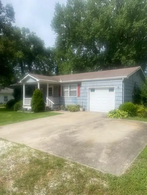 306 Harris Drive, Greenwood, MO 64034