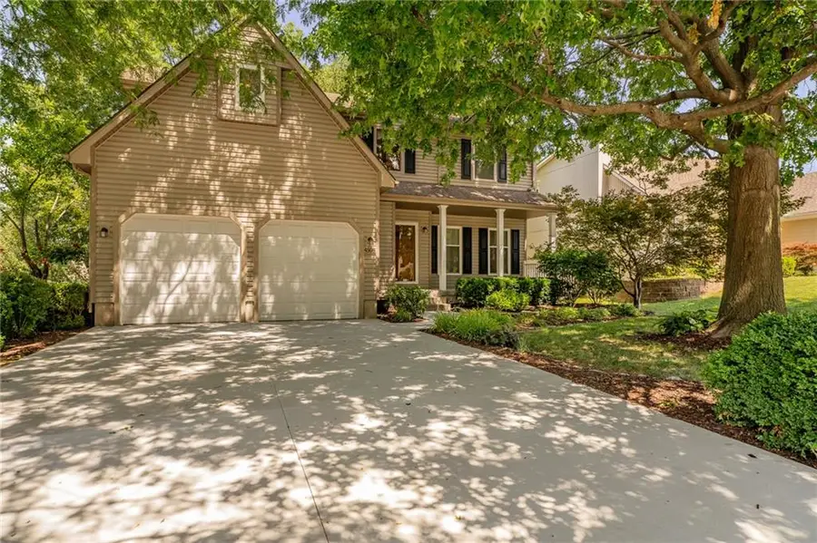 4508 NE Kingston Drive, Lees Summit, MO 64064 - #2