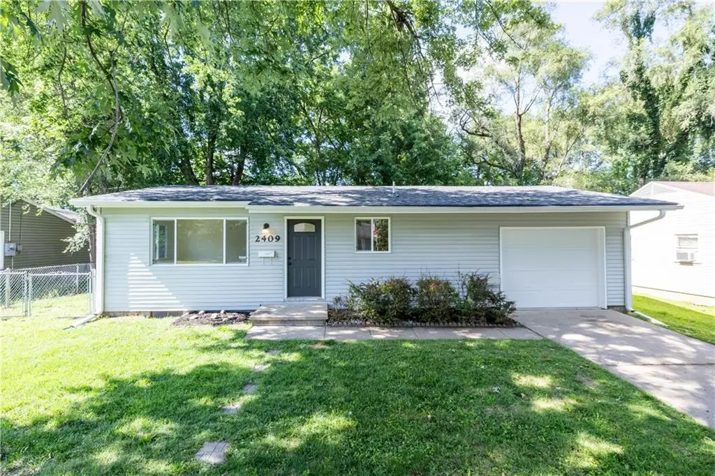 2409 Big Pine Terrace, Saint Joseph, MO 64503 - #1