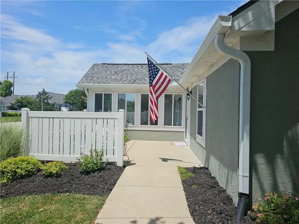 7137 Meadow View Street, Shawnee, KS 66227 - #1