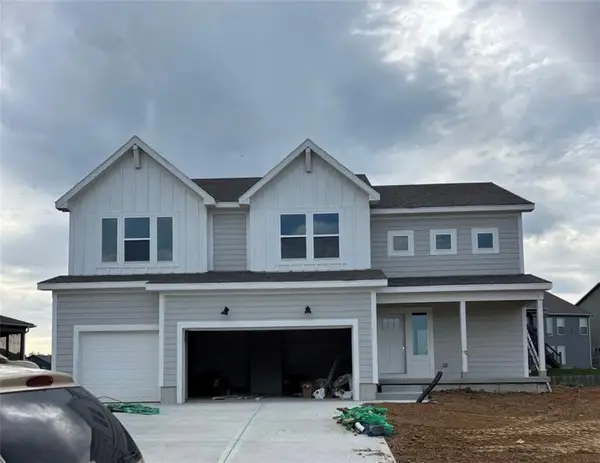 18064 W 116th Street, Olathe, KS 66062